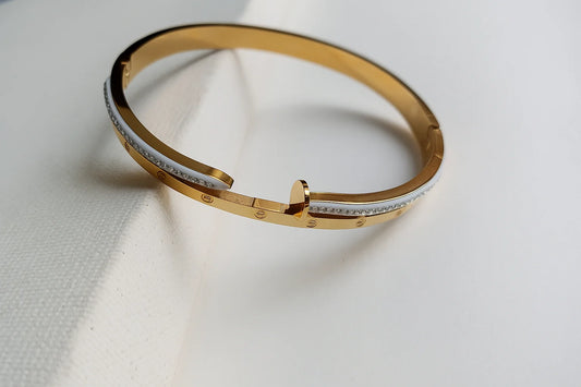 Sleek Curve Bangle by fragume