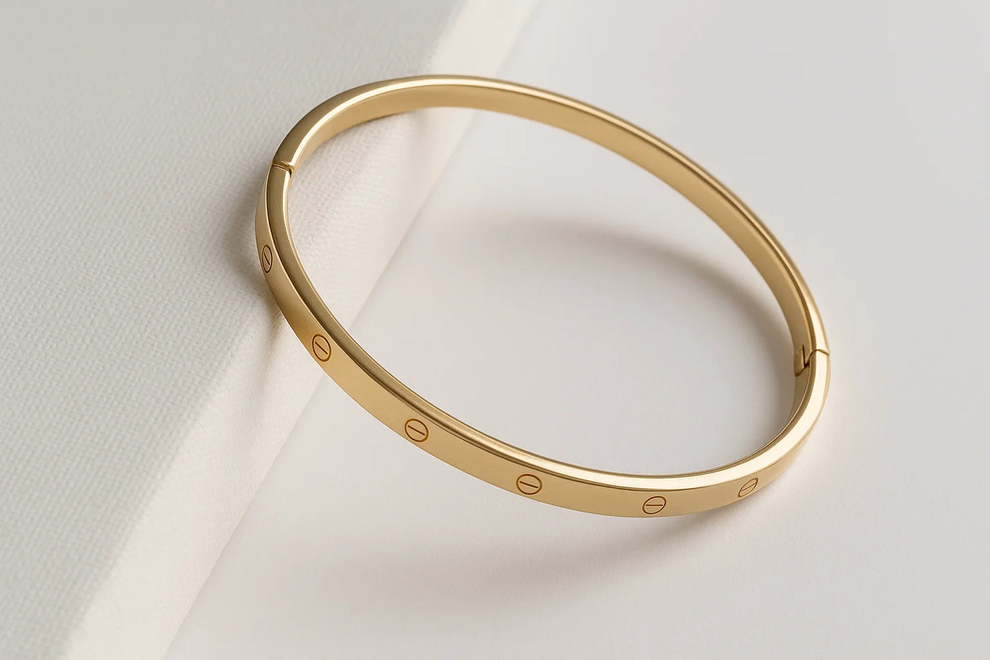 Luxe_Lock_Bangle by fragume